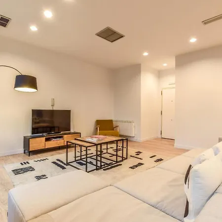 Apartment Apartamento En Plaza De Canalejas Madrid