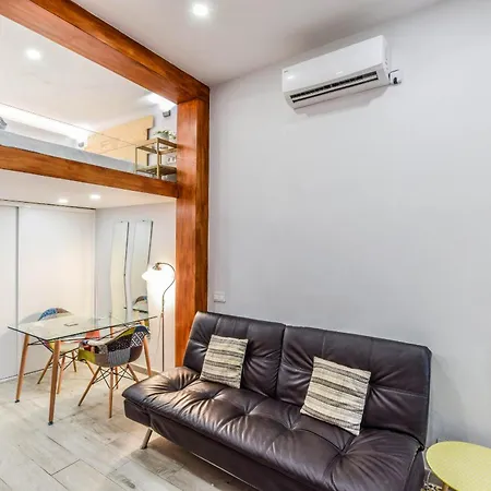 Loft Reformado En Chueca 4 Personas Madrid