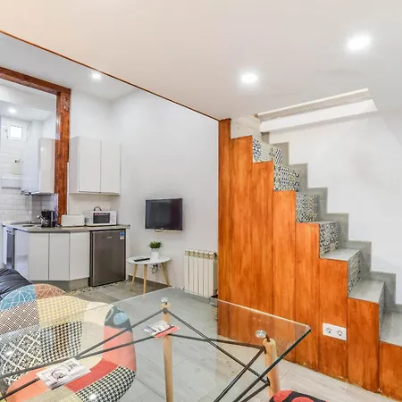 Loft Reformado En Chueca 4 Personas *