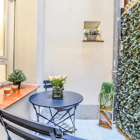 Apartment Plaza De Lavapies *