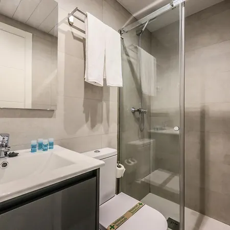 Amazinn Places Blasco De Garay 113 * Madrid