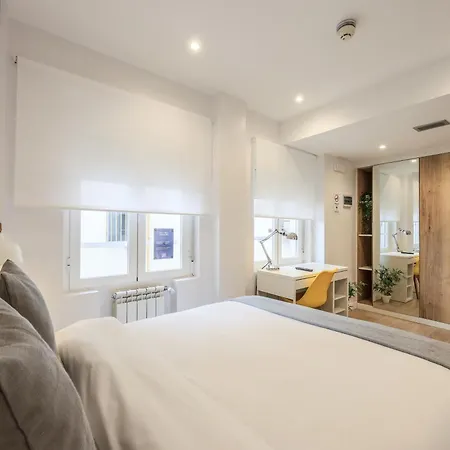 Amazinn Places Blasco De Garay 105 Guest house Madrid