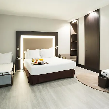 Novotel Center