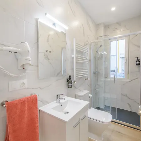 Apartment Groups Malasana, By Monaro *