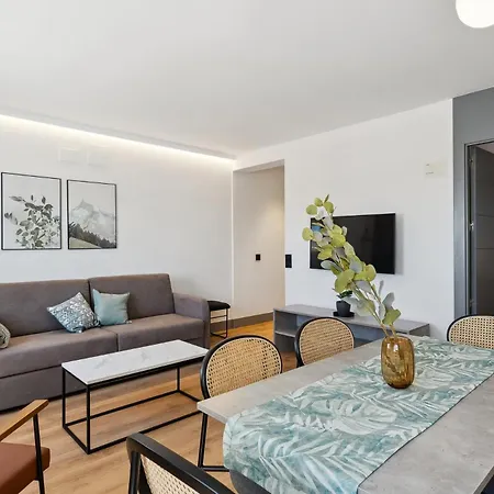 Sleep El Rastro By Apartamento