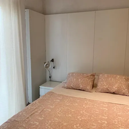 Acogedora Casa Cerca A Ifema Y Aeropuerto Apartment