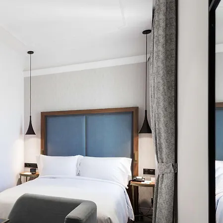 Doubletree By Hilton Madrid-prado Madrid