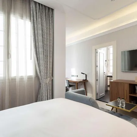 Doubletree By Hilton Madrid-prado Otel