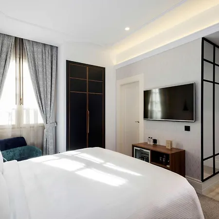Doubletree By Hilton Madrid-prado 4* Madrid
