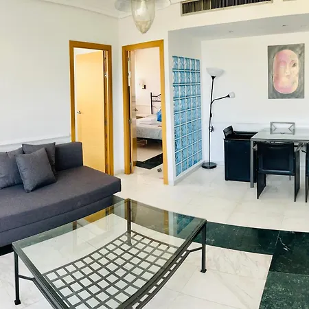 Apartment Pisos Con Piscina De Temporada Corta *