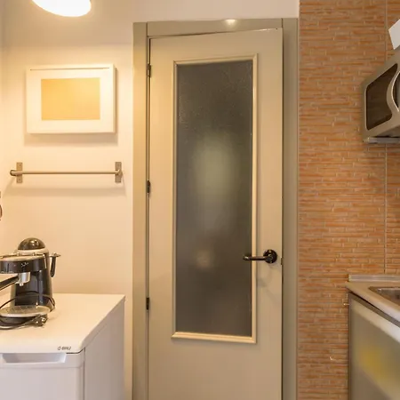 Santa Ana Boutique En Apartment Madrid