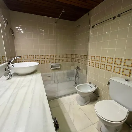 Apartment Pisos Con Piscina De Temporada Corta Madrid
