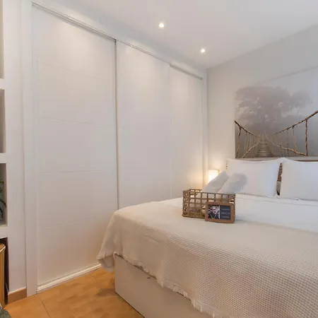 Fee4me. Elegant Flat A Few Minutes From Atocha. Appartement Madrid