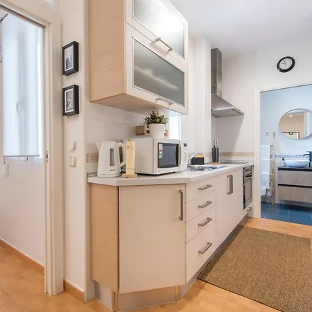 Apartamento Fee4me. Elegant Flat A Few Minutes From Atocha. *