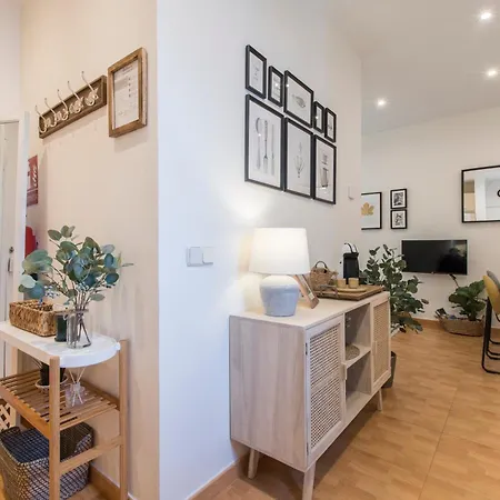 Fee4me. Elegant Flat A Few Minutes From Atocha. Appartement Madrid