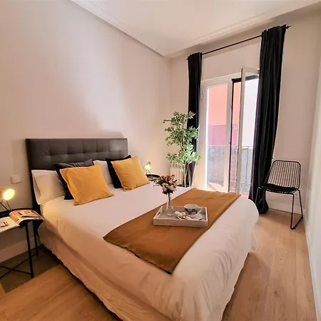 Plaza Ii De Mayo Apartment