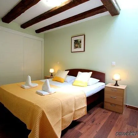 Old Town Hotel