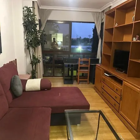 Ifema Wanda Samaniego Plenilunio Aeropuert