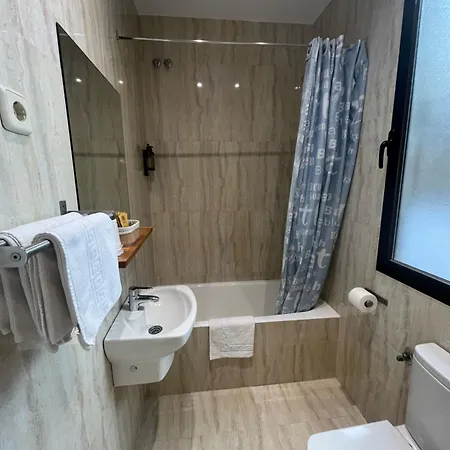 Avenida Casa de hóspedes 2*