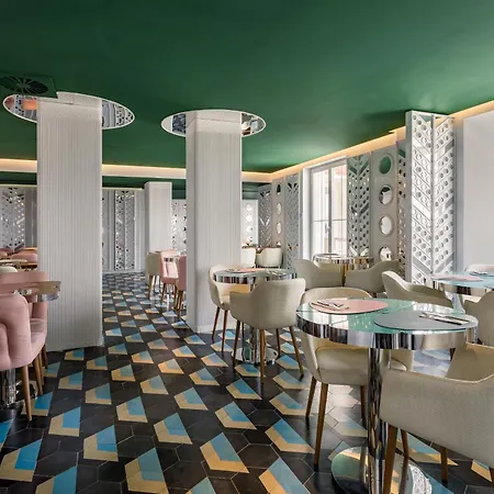 ホテル Room Mate Macarena, Madrid Gran Via 3*