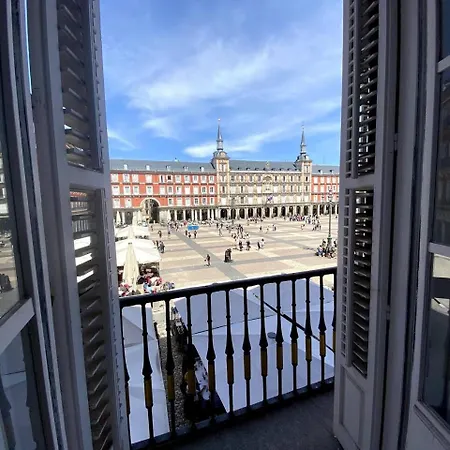 Amazing With Balconies To Plaza Mayor * Madrid