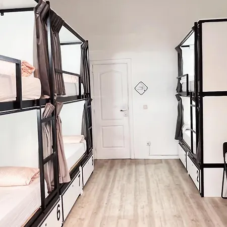 Way Hostel
