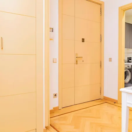 Apartment Velazquez