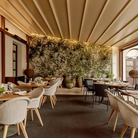 Hotel Palacio De Los Duques Gran Melia - The Leading Of The World