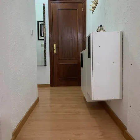 Apartamento San Isidro Labrador, En Vistillas Junto A Metro Puerta De Toledo Madrid
