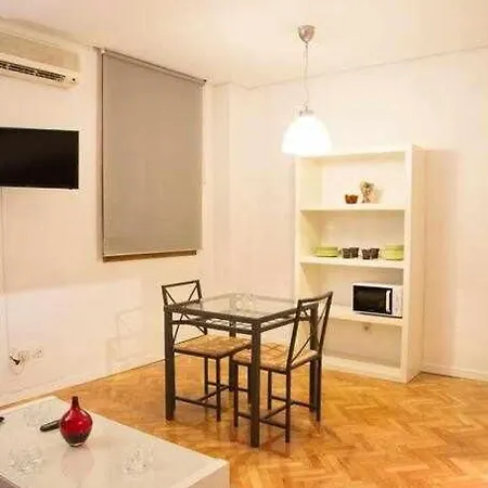 Un Elegante Piso Descubrir * Madrid