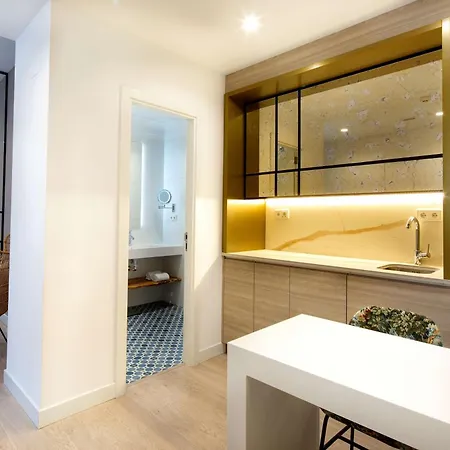 Atocha Madrid, Tapestry Collection By Hilton 4* Madrid