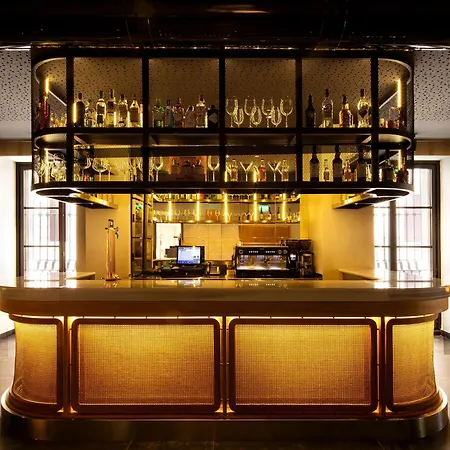 Atocha Madrid, Tapestry Collection By Hilton Hotel 4*