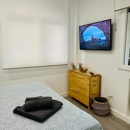 Flat Near Real Stadium * Madrid