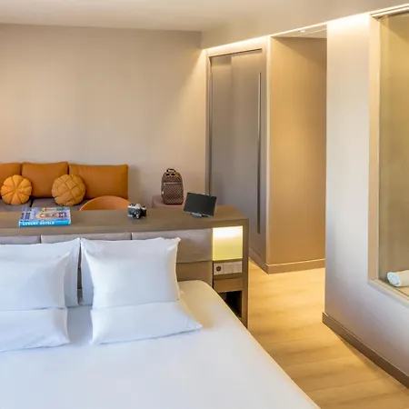Hotel Novotel Campo De Las Naciones Madryt