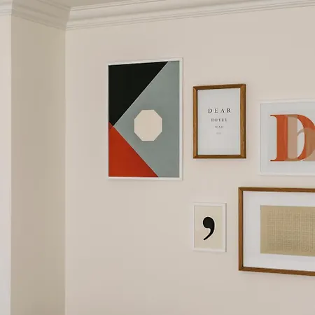 Hotel Dear