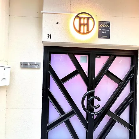 Hostal Thirty One *