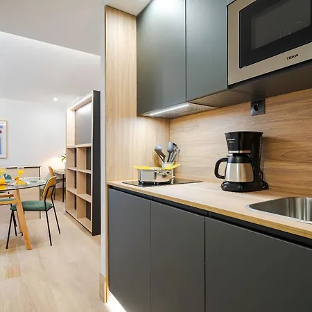 Feelathome Ventas Apart Otel