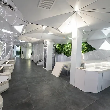 Optimi Capsule hotel