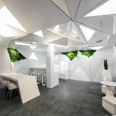 Optimi Capsule hotel Madrid