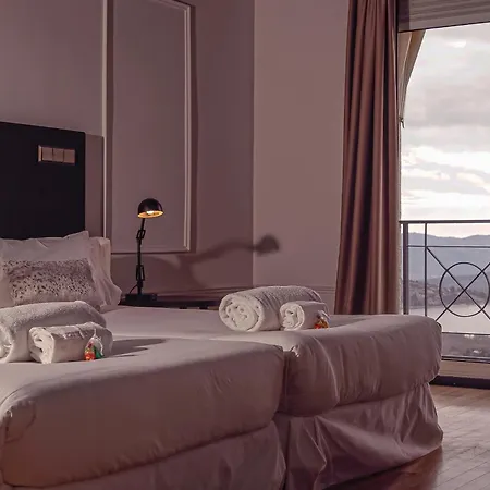 Hotel Hita 