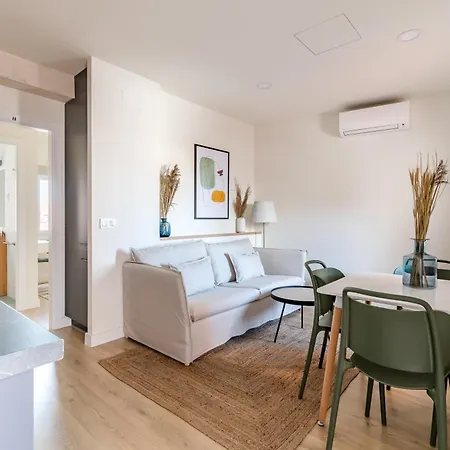 Apartment Caterina Plaza Castilla