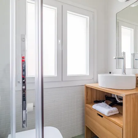 Caterina Plaza Castilla Apartment *