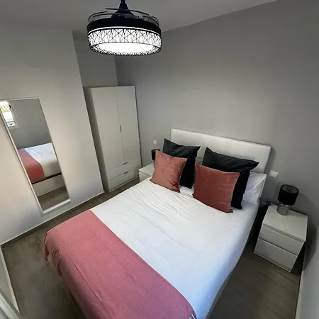 Market Martinez De La Riva Iv Apartment