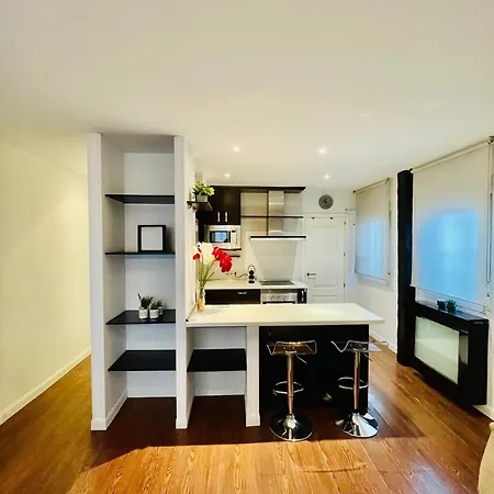 Cuatro Torres, Apto 2 Apartment