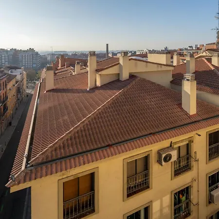 Atico Con Terraza En Lavapies Madrid