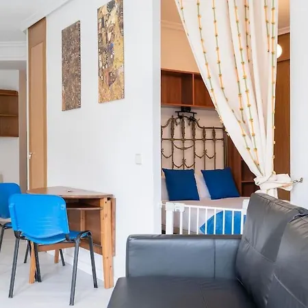 Cozy Family Tetuan/estrecho B.m7 * Madrid