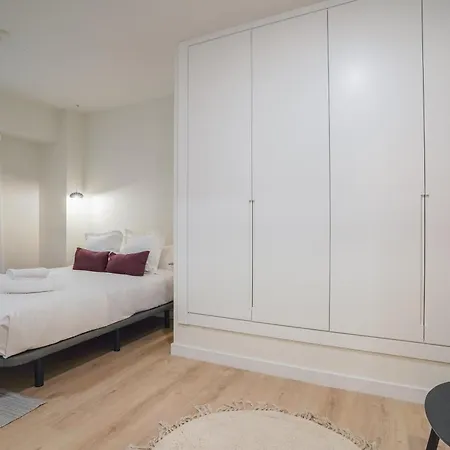 Modern Duplex-2bedrooms 2bathrooms-ventas * Madrid