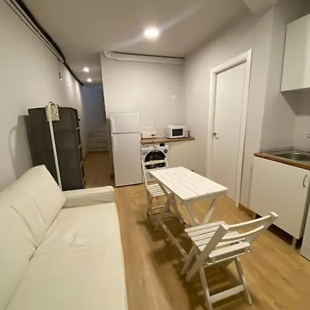 Duplex In Guindalera Apartment *