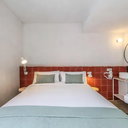 Guest house Live Coworking - Self Service -
