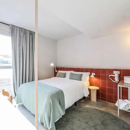 Guest house Live Coworking - Self Service - Madrid